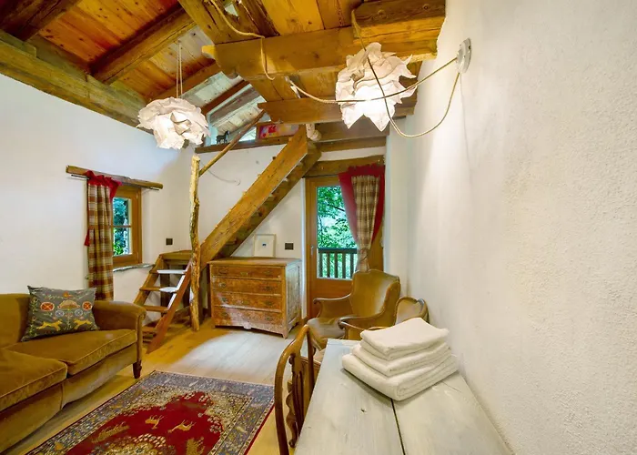 Le Chalet Du Coq Rouge