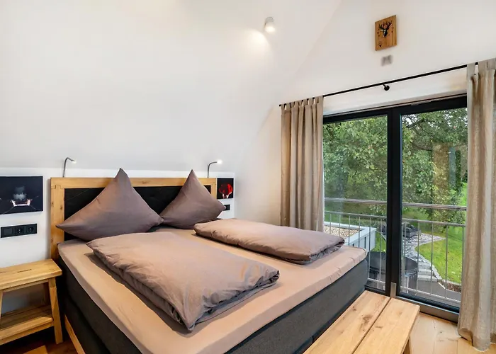 Waldlux Luxus-Chalet Brennhus