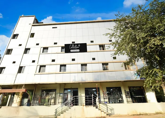 Kid friendly hotel Super Collection O Godavari Kompally