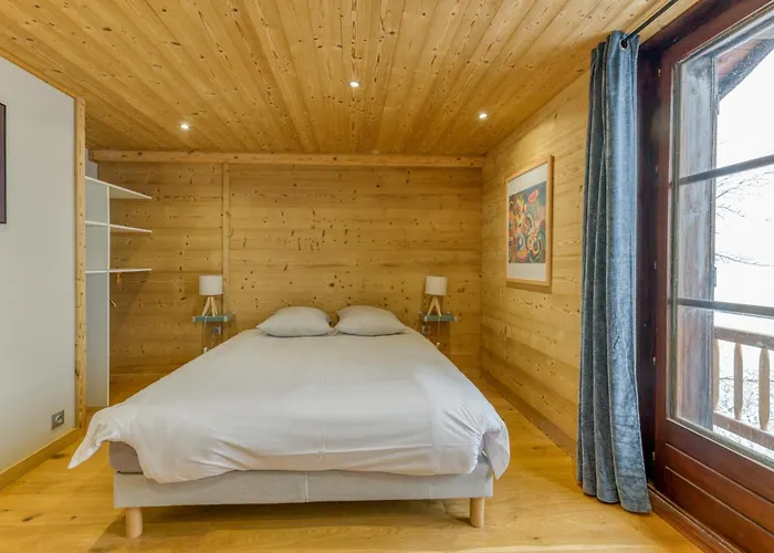 Le Flocon Grand Chalet 4 étoiles