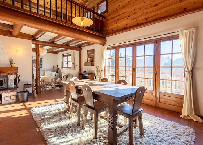 South-Facing Chalet With Views