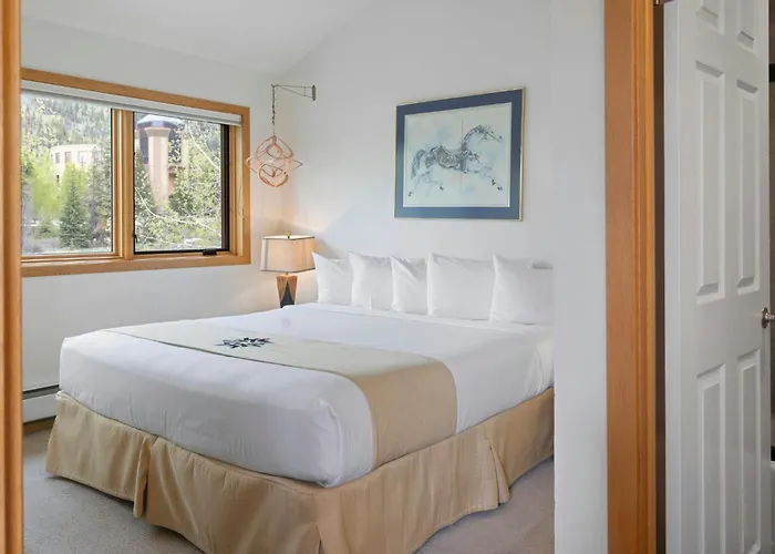 Hotel near College: Lakeside Village By Vail Resorts
