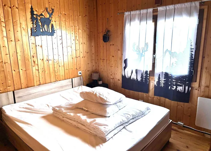 La Clusaz Ski Aux Pieds Et Randonnees