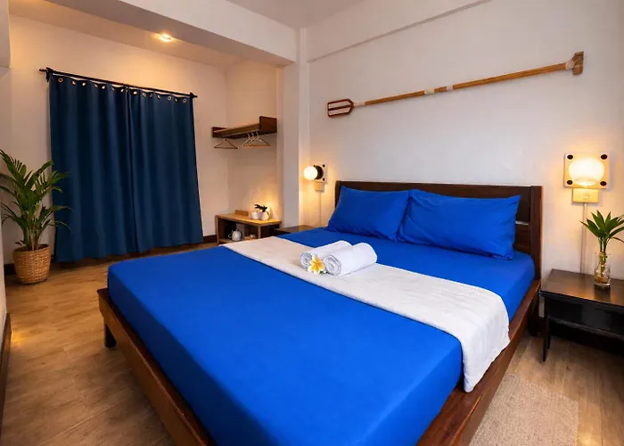 Island Lyfe Adventures Hotel