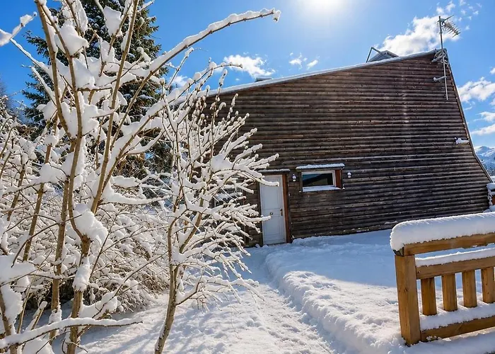 Chalet Isard Pyrenees 2000 - 300M Des Pistes
