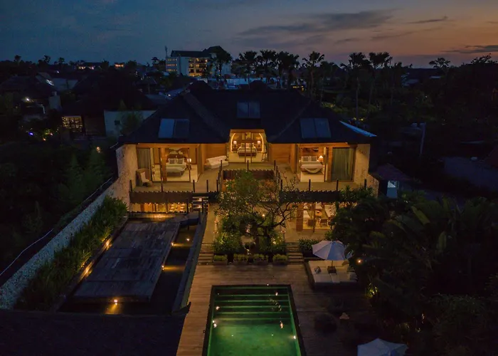 Eko Seminyak - Tropical , Walk To Beach