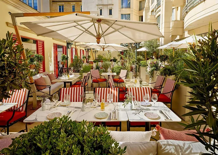 Animaux admis Paris Marriott Champs Elysees