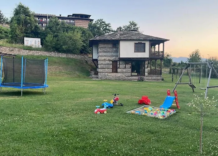 Leshten Guest Homes