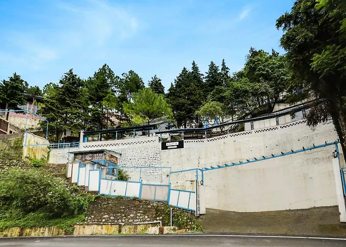 Resorts Guide Palette By Checkin Bhatta Falls Mussorie