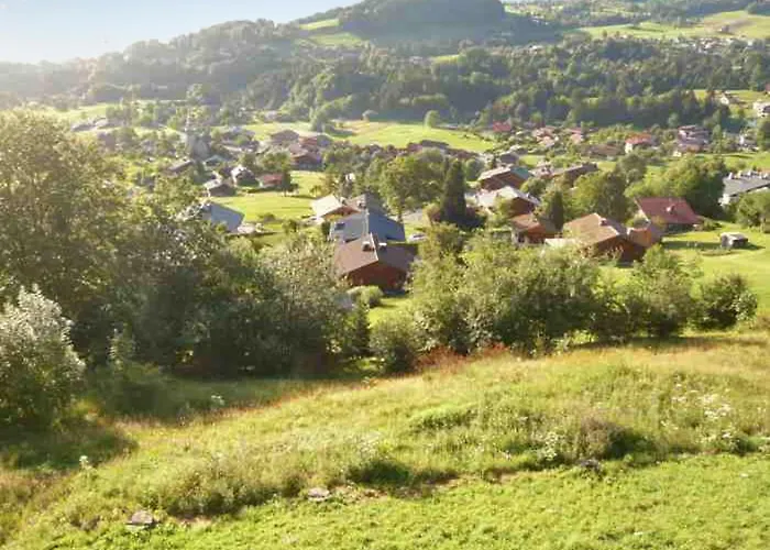 Chalet spacieux à Cordon 180 m² avec vue montagne