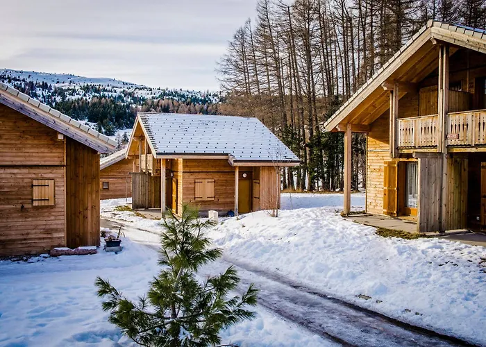 Charmant Chalet Duplex 6 Pers, Résidence 3* avec Piscine, Superdevoluy, à 300m des Pistes - FR-1-504-634