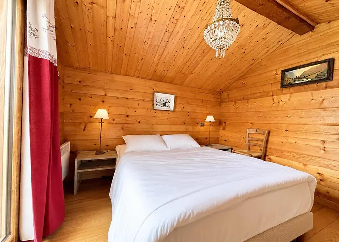 Chalet rénové avec vue Mont Charvin et WiFi - FR-1-505-187