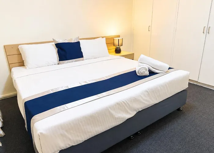 My Aparthotels City Edge East Melbourne Apartment