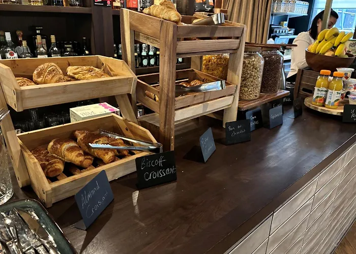 Heeton Concept Edinburgh Queen Street