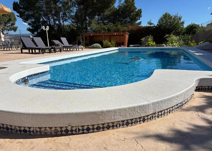 Villa With Private Pool & Bbq, Close To The Beach