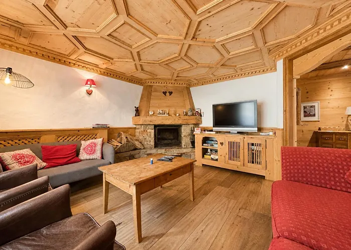 Chalet Familial A Flumet, 8 Pers, Balcons Et Jardin - Fr-1-505-225