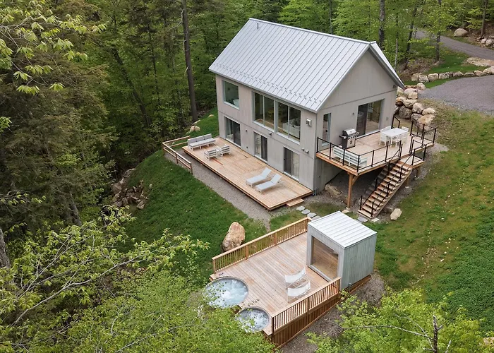 Private Nordic Spa Chalet - Mont-Tremblant