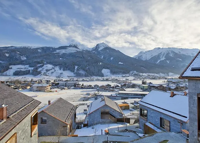 Smaragdresort Chalet Rodelspass