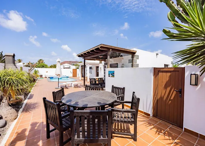 Utopia, Villa 4 Bedrooms, Heated Pool & Complete Privacy