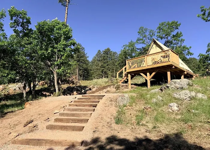 Private Forest Glamping Escape Near Black Hills, Hermosa, South Dakota