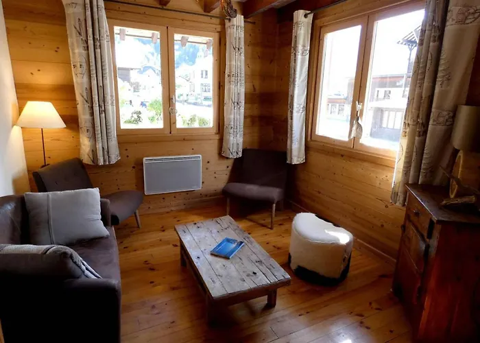 Chalet confortable, central à Arêches – 8 pers. - FR-1-886-93