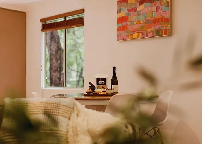 River Reach Chalet - Cosy Forest Hideaway