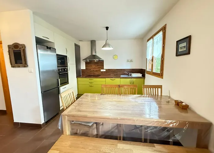 Chalet Cosy A Risoul Village Terrasse & Vue Vallee