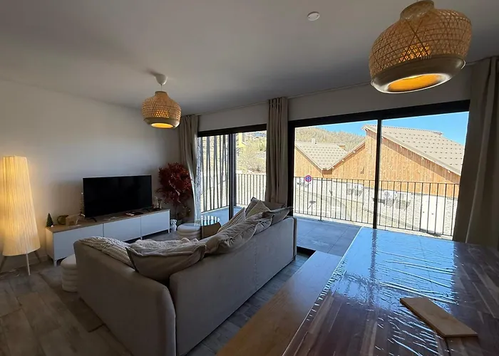 Chalet Neuf & Cosy - 300 M Des Pistes - Risoul