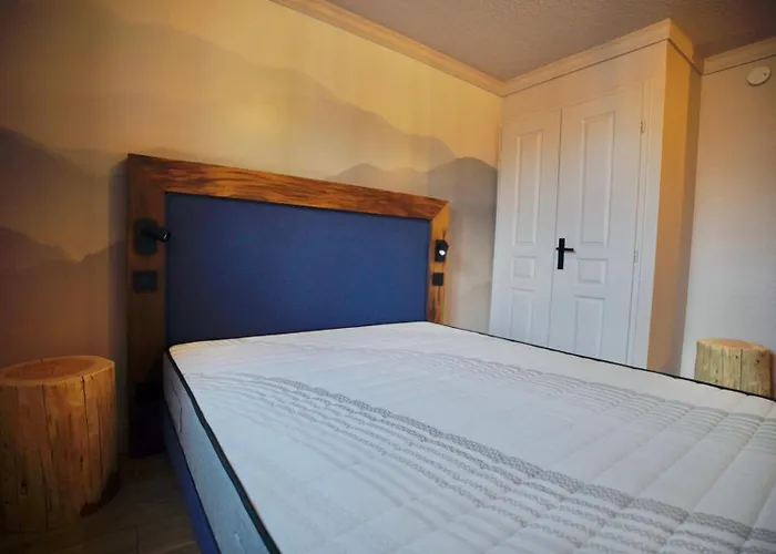 Moontain Lodge