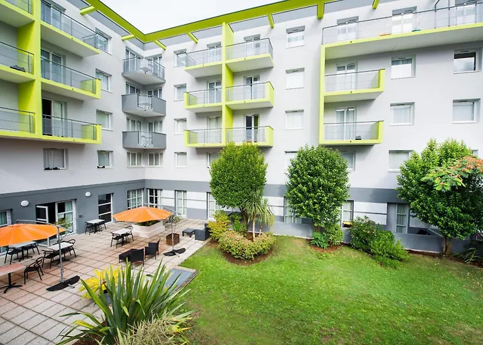 Zenitude Hôtel-Résidences Les Portes de l'Océan