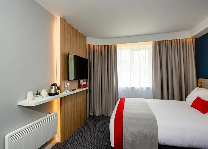 Holiday Inn Express By Ihg