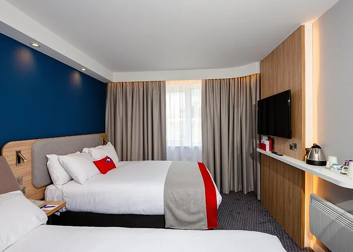 Holiday Inn Express By Ihg