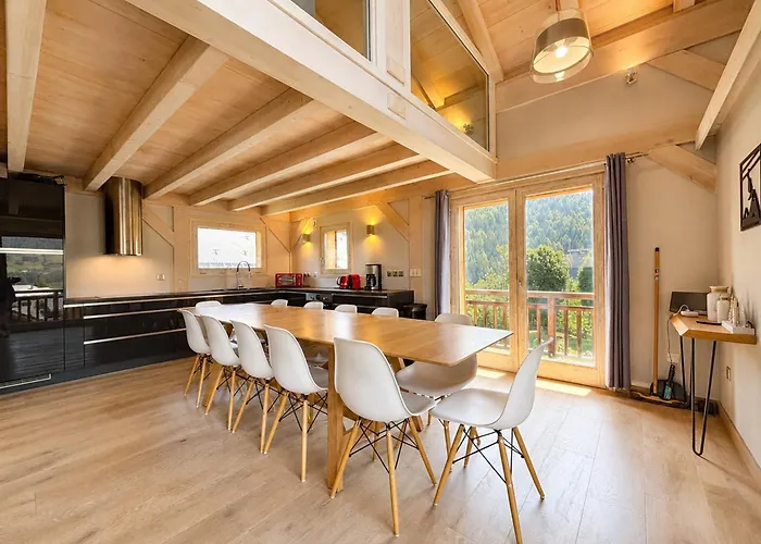 Chalet De Luxe 10 Pers. Avec Sauna Au Coeur Du Village, Wifi Inclus - Fr-1-505-34