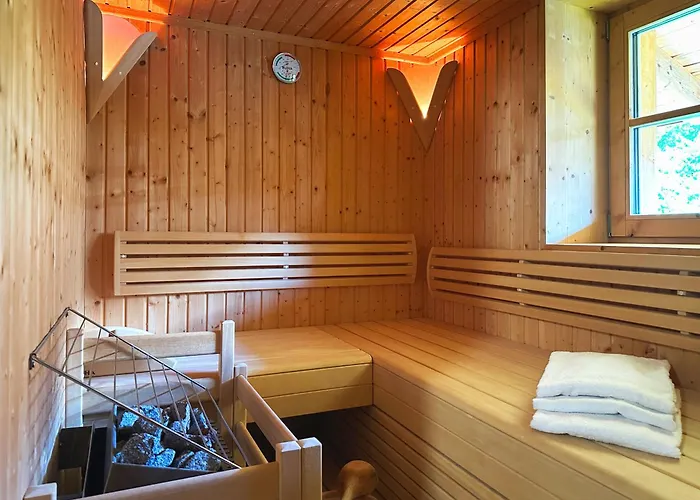 Alpenpura Boutique Chalets Mit Sauna Und Panoramablick