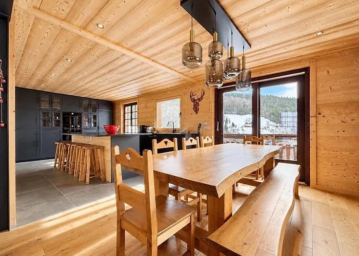 Chalet Cosy A Flumet Pour 8-10 Pers. Avec Cheminee Et Wifi - Fr-1-505-191