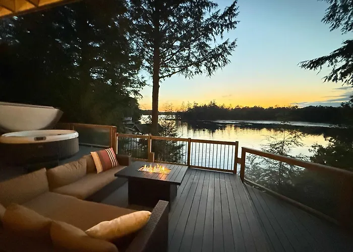 Alpine Lake House - Waterfront On Lake Muskoka