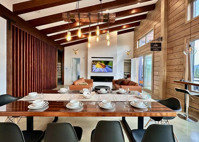 Cliffhanger Chalet