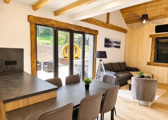 Cozy & Comfortable Premium Chalet Spa,Sauna,Air Conditioning,Babyfoot