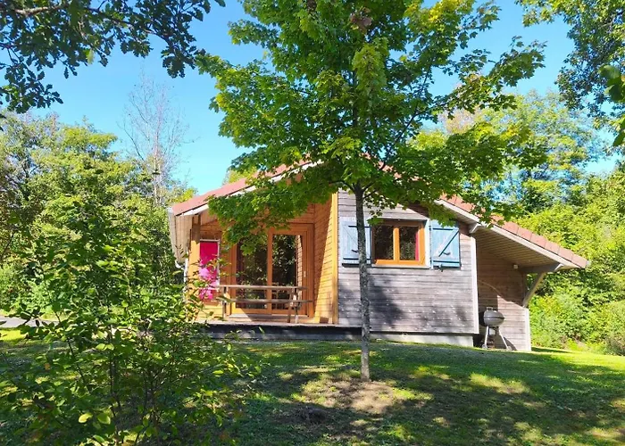 8 Chalets des Lodges du Hérisson avec poêle à bois