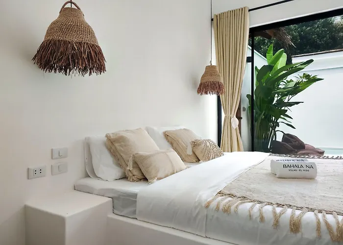 Bahala Na Villas