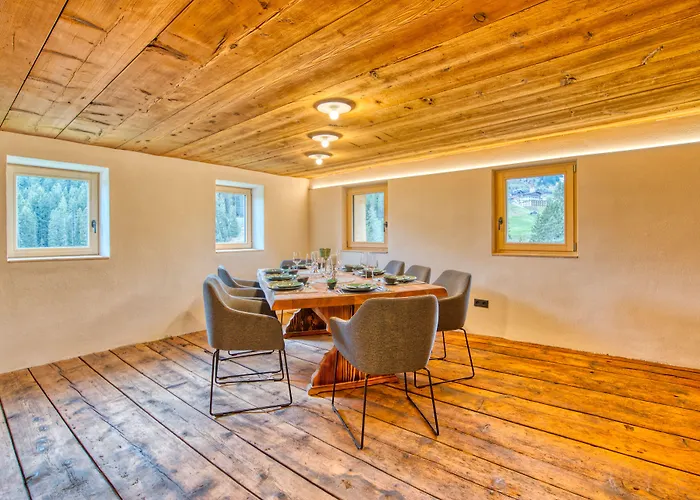 Jup - a luxury boutique chalet