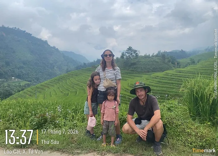 Zoo Si Homestay