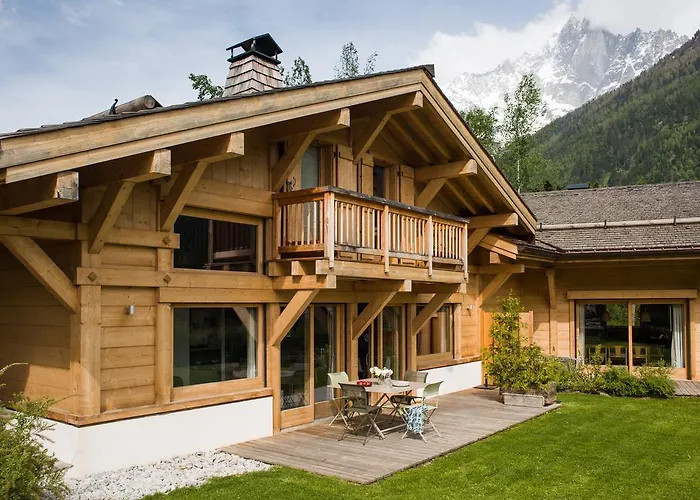 Les Chalets Des Liarets