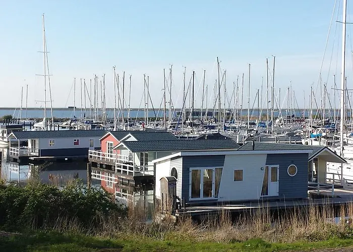 Bestmarine Waterchalets Flevo Marina