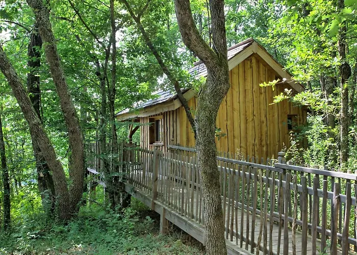 Les Cabanes Des Benauges