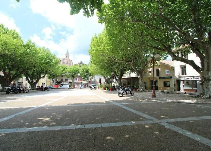 La place du village