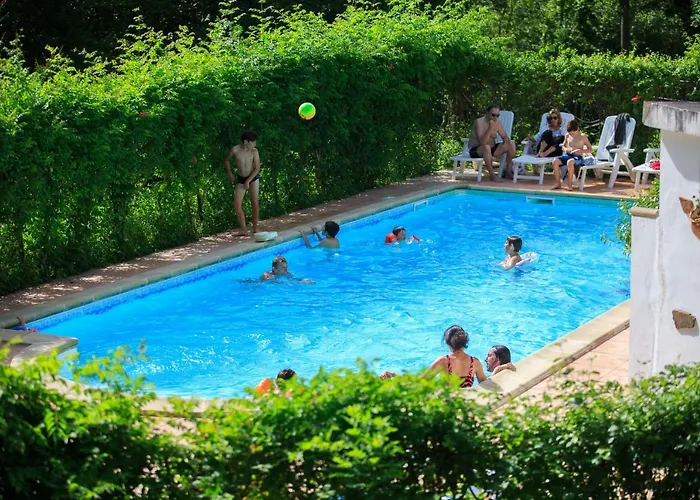 Les Chalets De Pierretoun