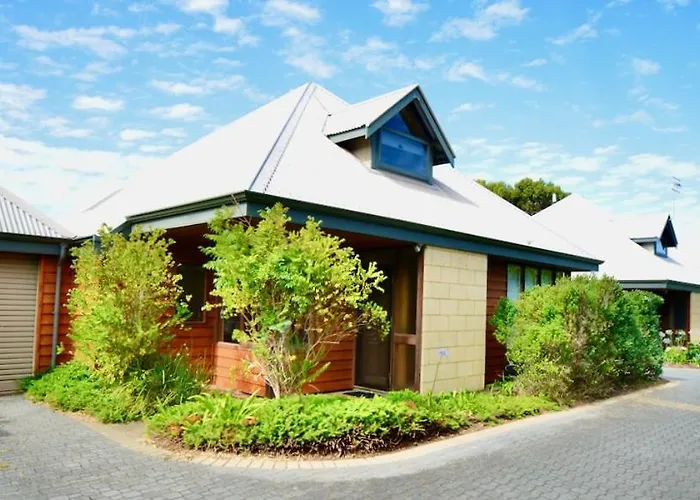 Cowrie Chalet