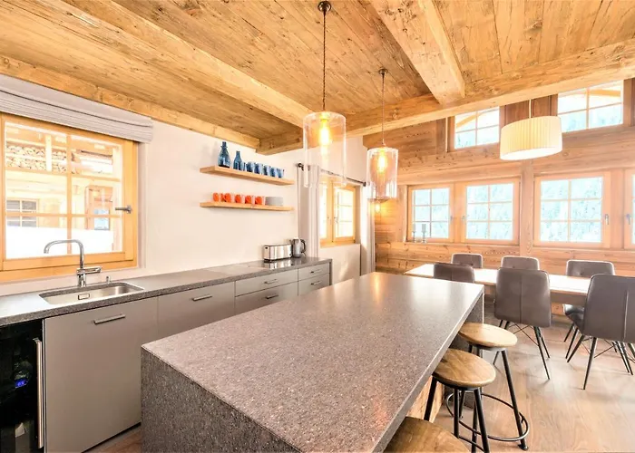 Chalet Ourson Brun By Mrs Miggins