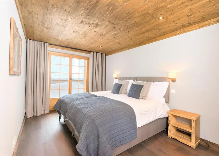 Chalet Ourson Brun By Mrs Miggins